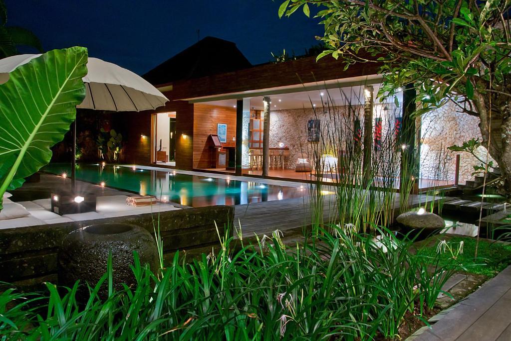 Eko Villa Seminyak - Tropical Villa, Walk To Beach Eksteriør bilde
